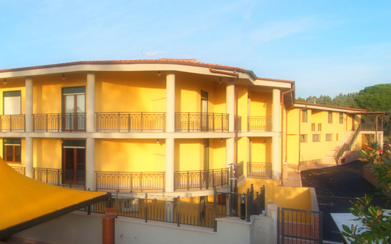 Complesso L'Oasi Hotel Aranova Bagian luar foto